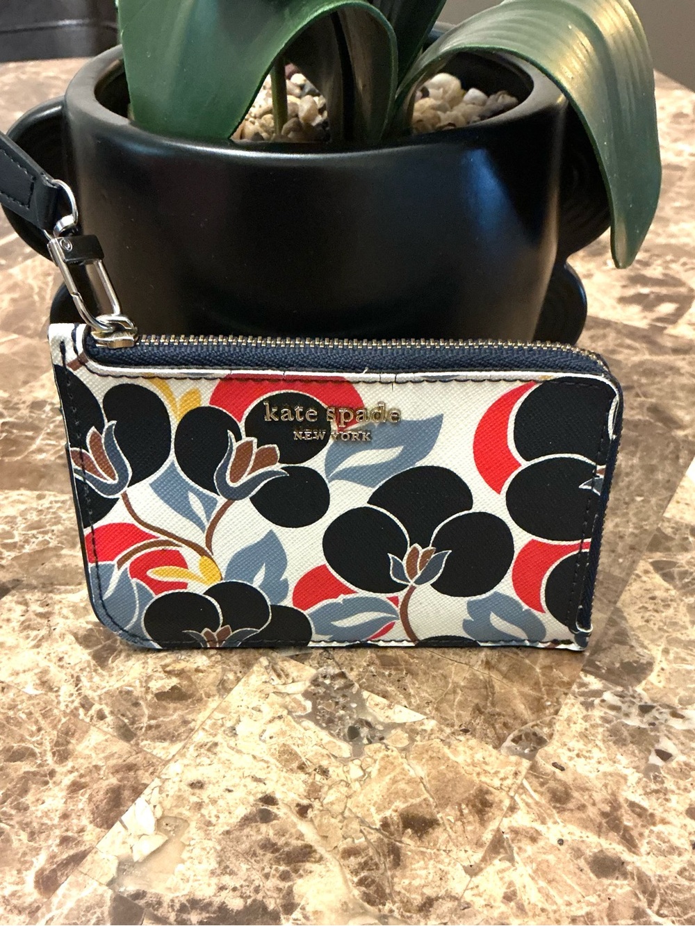 Kate Spade New York Medium L-Zip Card Holder/Wallet